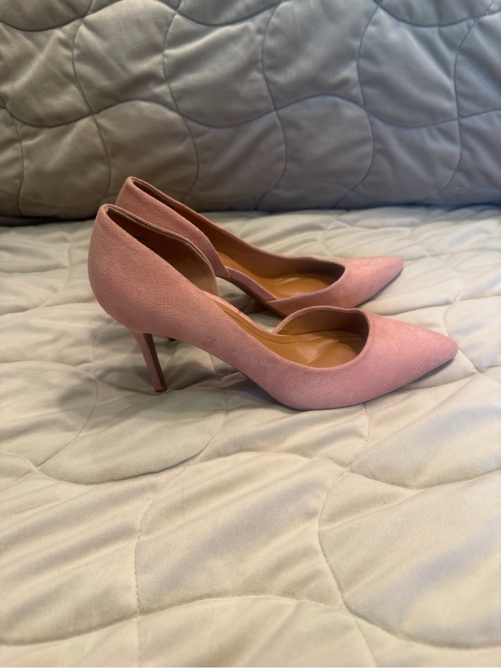 Christian Siriano Dusty Pink Suede Pointed-Toe Pumps 9